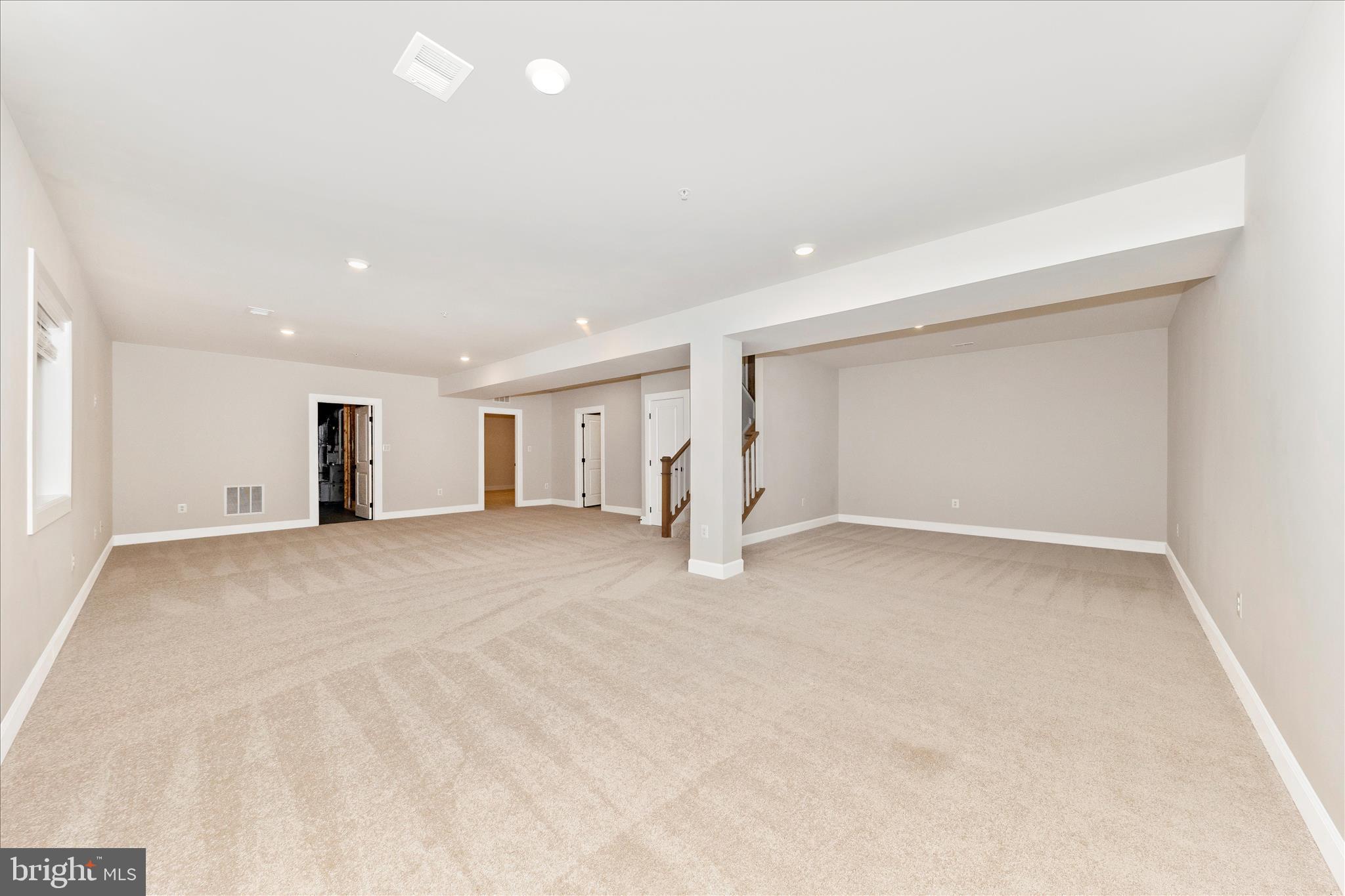 BLOOMFIELDS - Residential