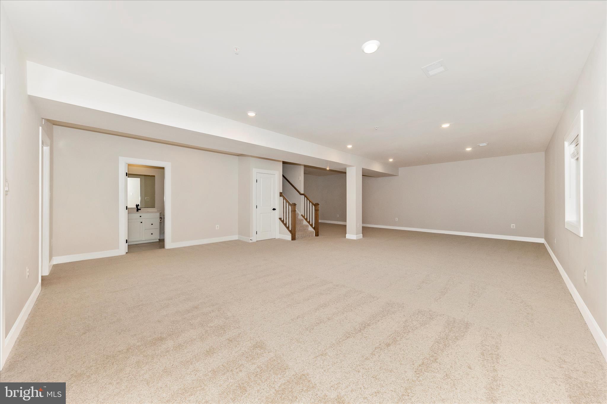 BLOOMFIELDS - Residential