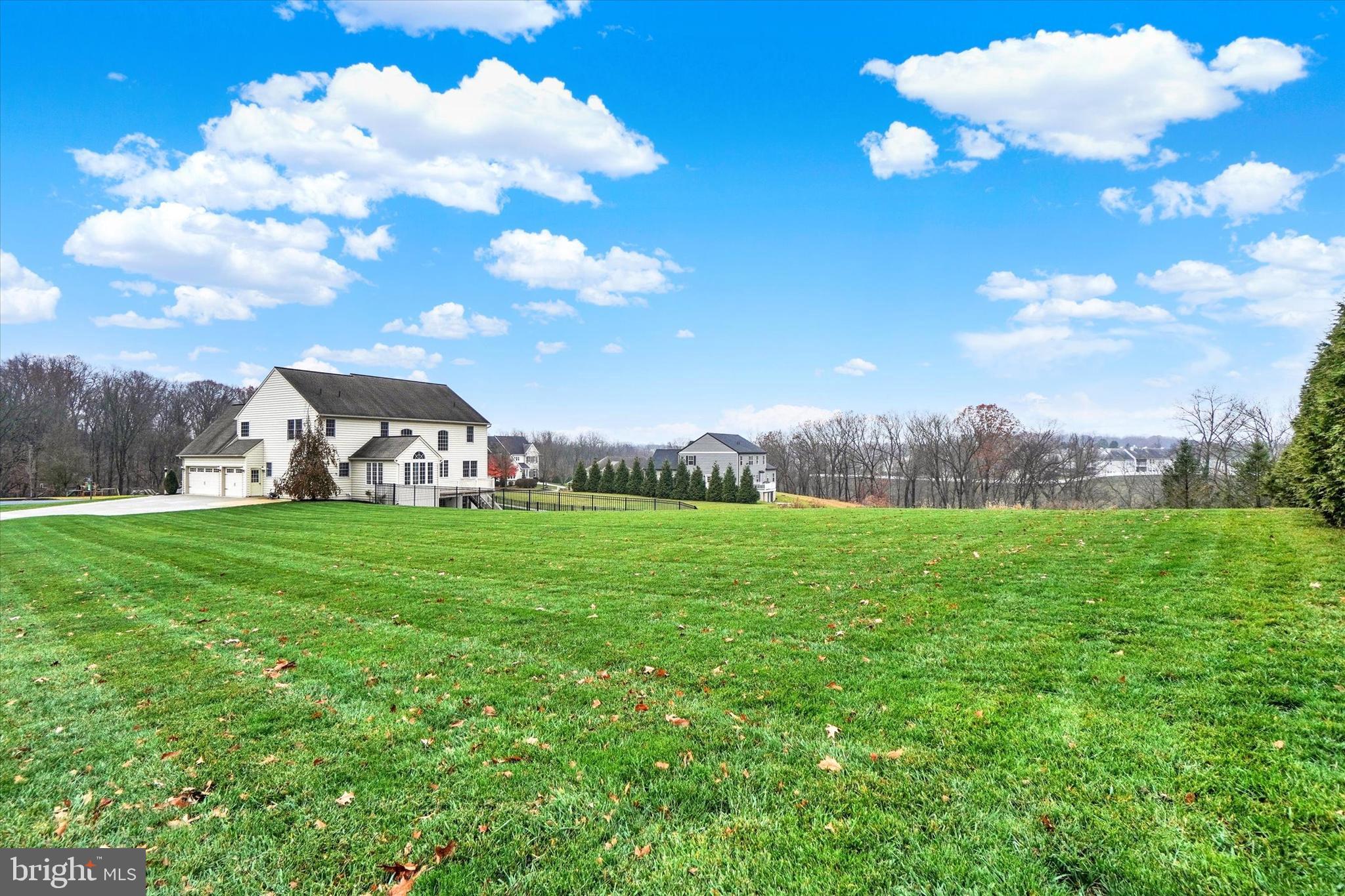OLD IRON ESTATES - Residential
