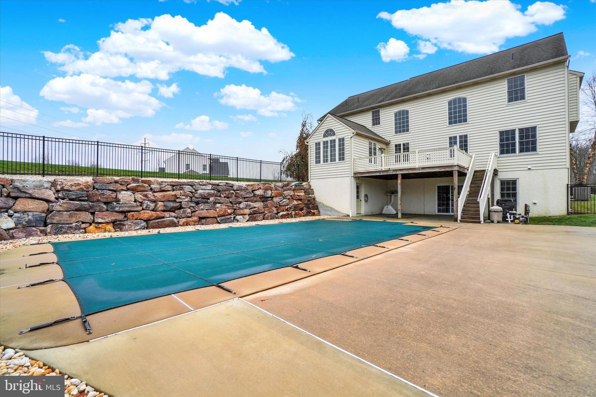 OLD IRON ESTATES - Residential