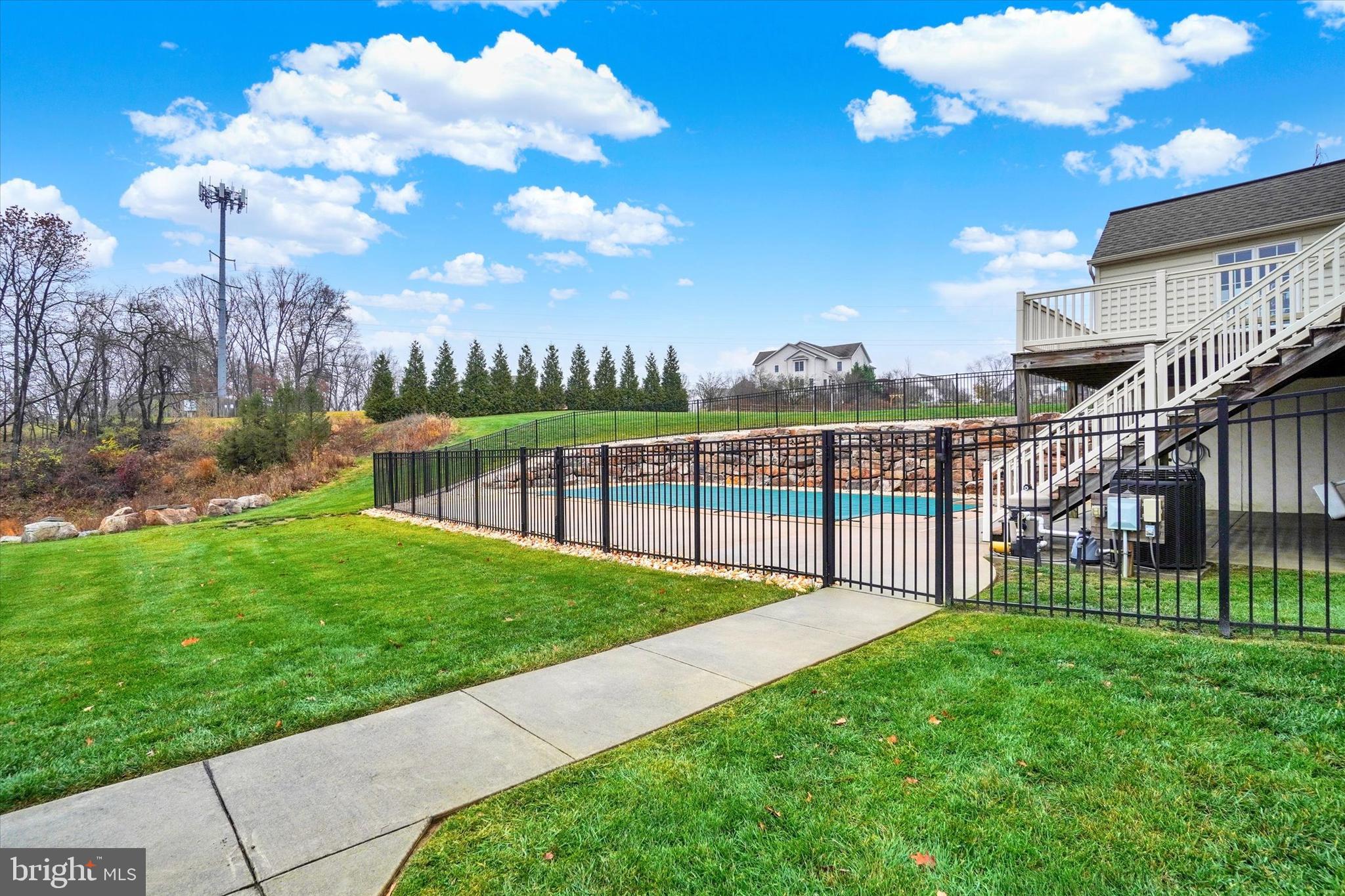 OLD IRON ESTATES - Residential