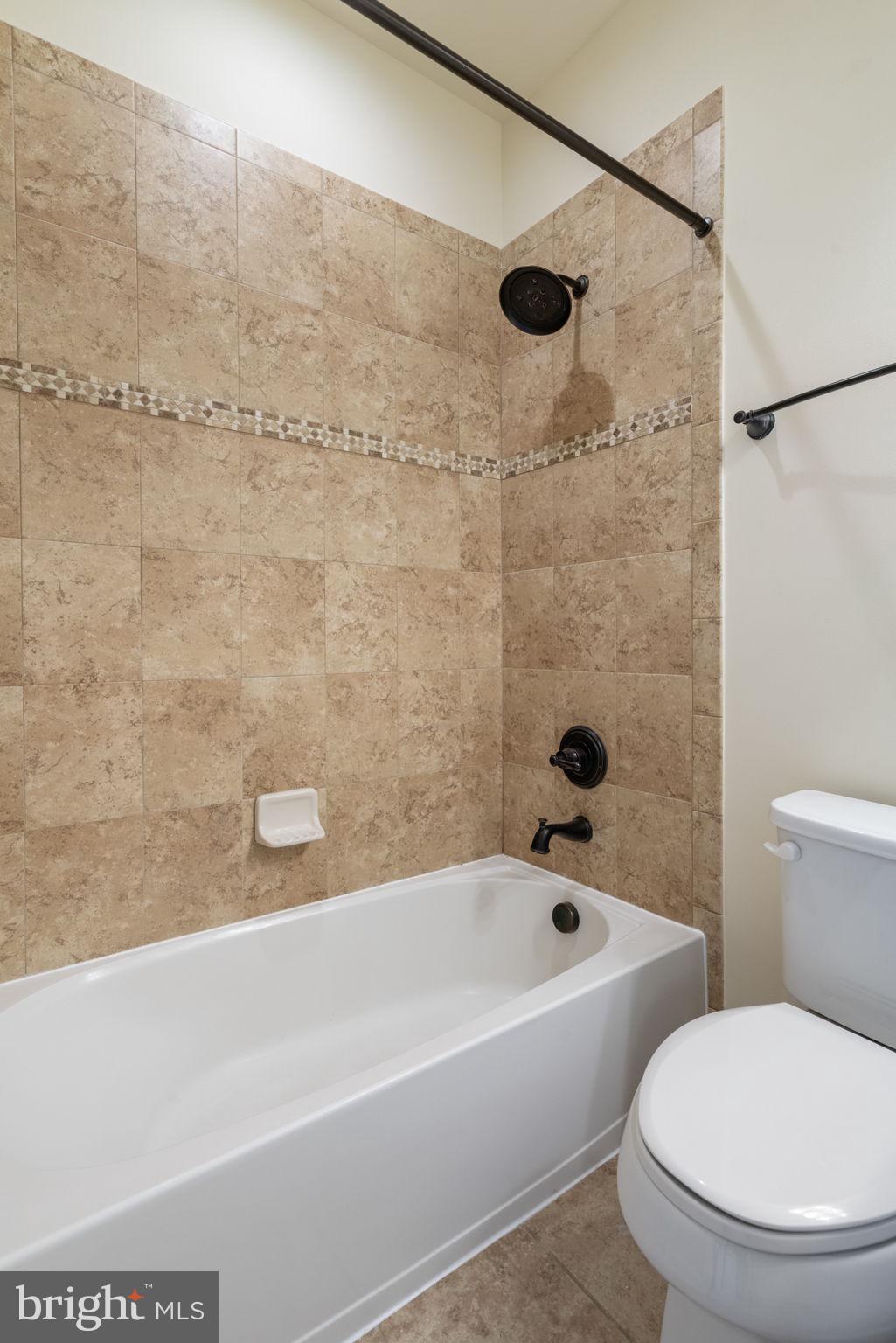 POTOMAC SHORES - Residential