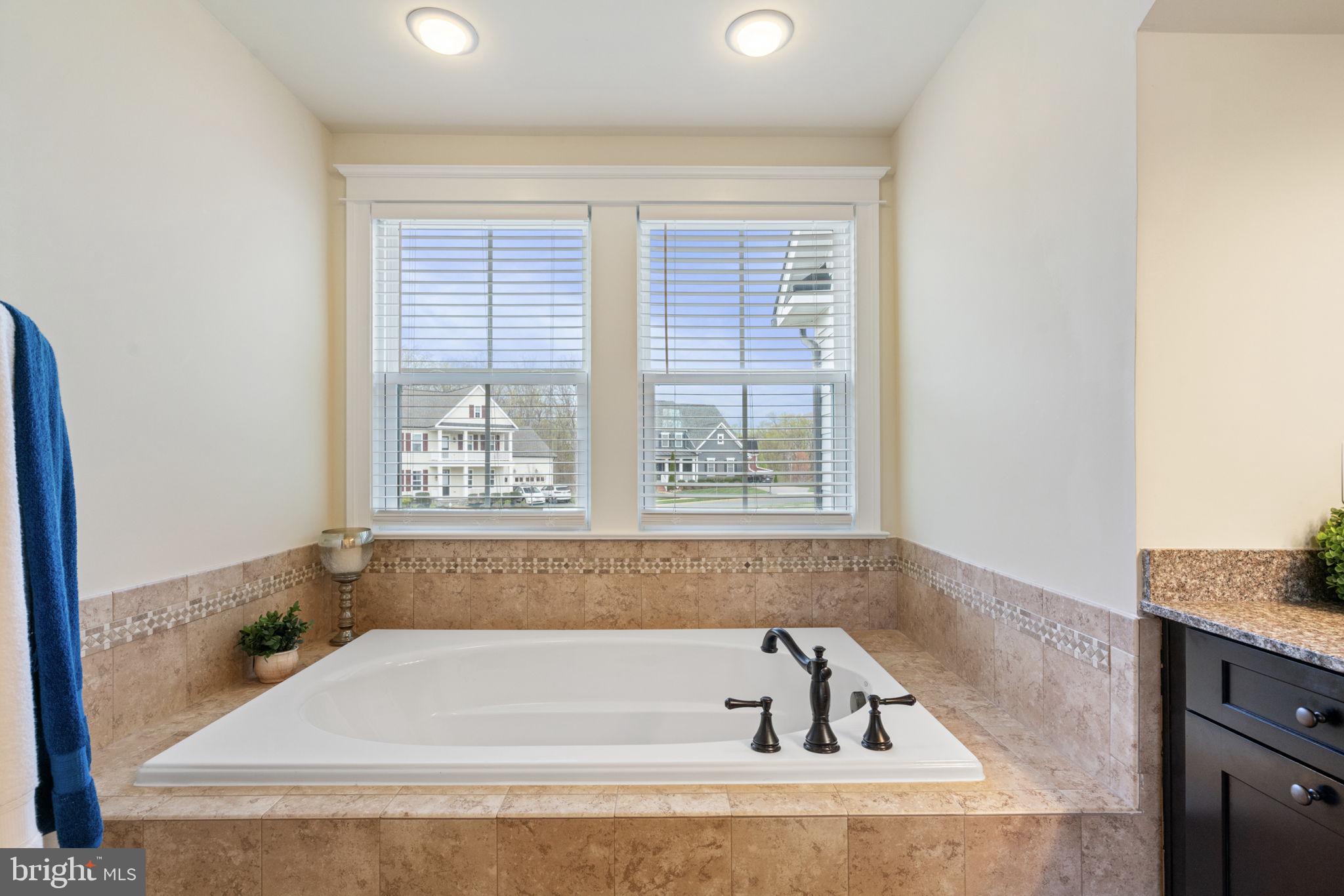 POTOMAC SHORES - Residential