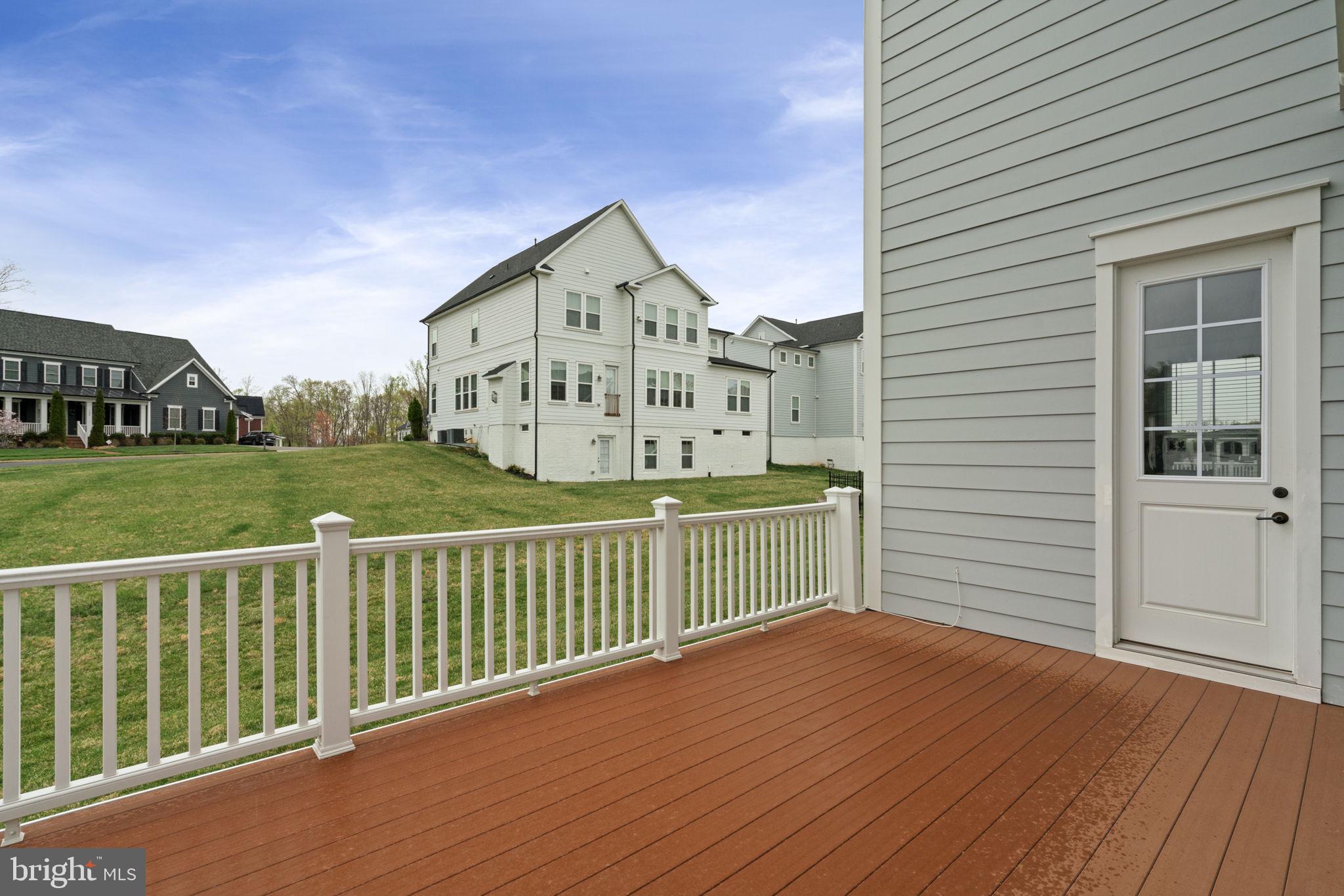 POTOMAC SHORES - Residential