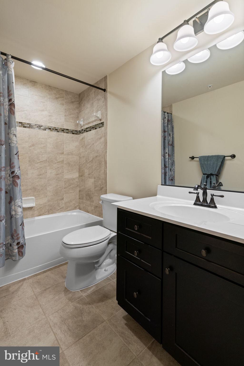 POTOMAC SHORES - Residential