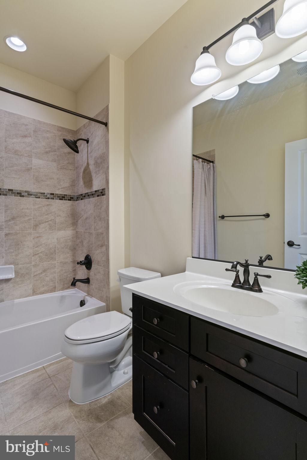 POTOMAC SHORES - Residential