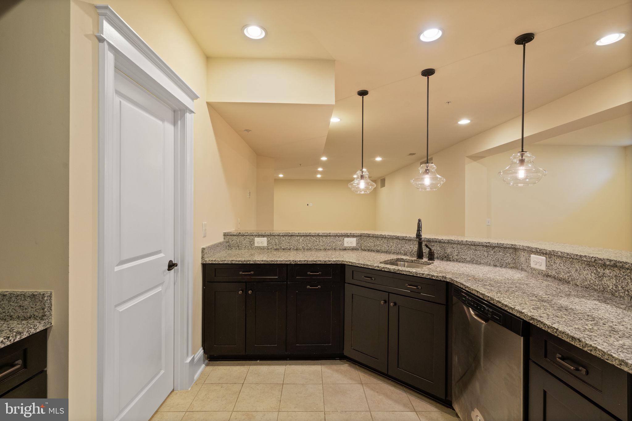 POTOMAC SHORES - Residential