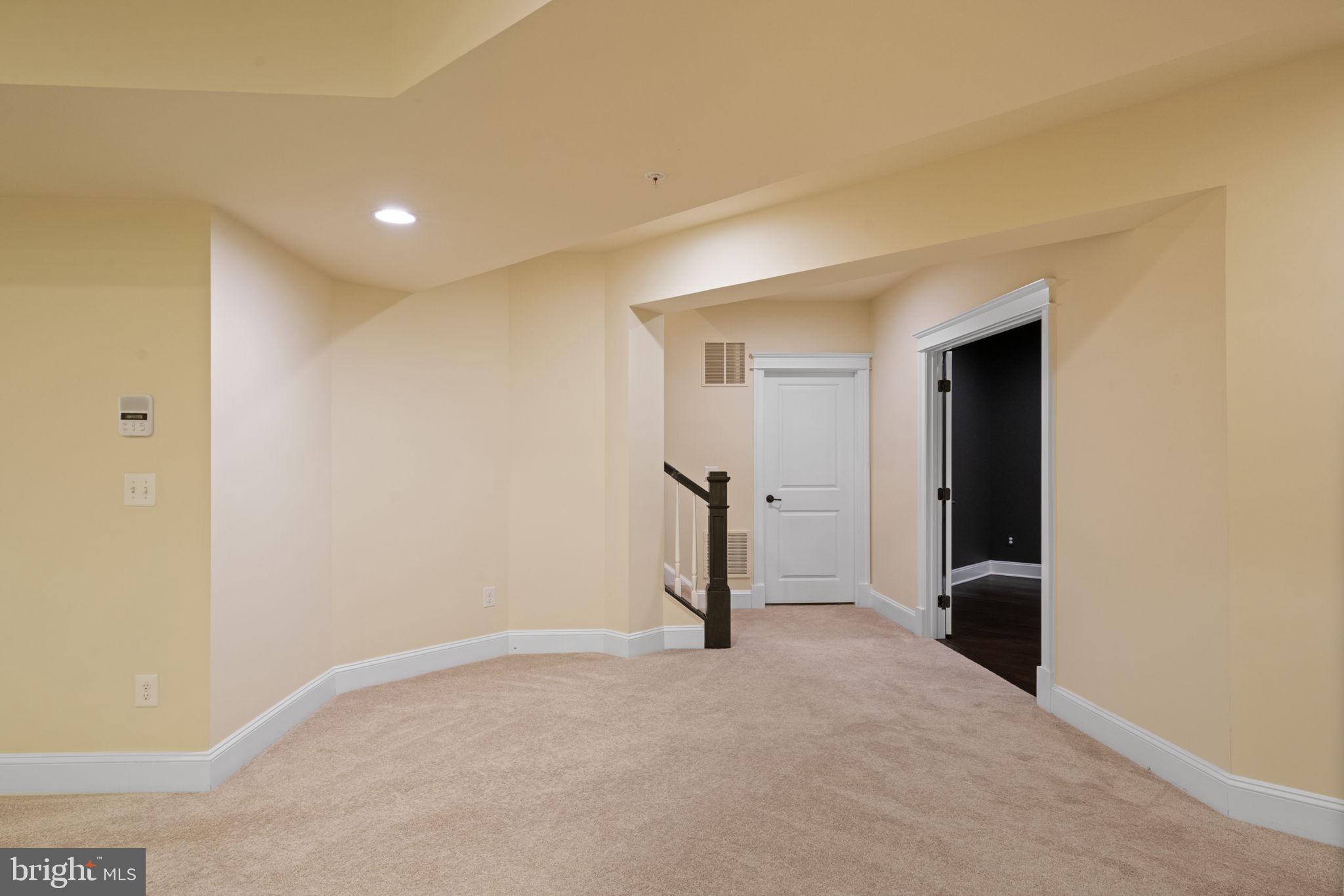 POTOMAC SHORES - Residential