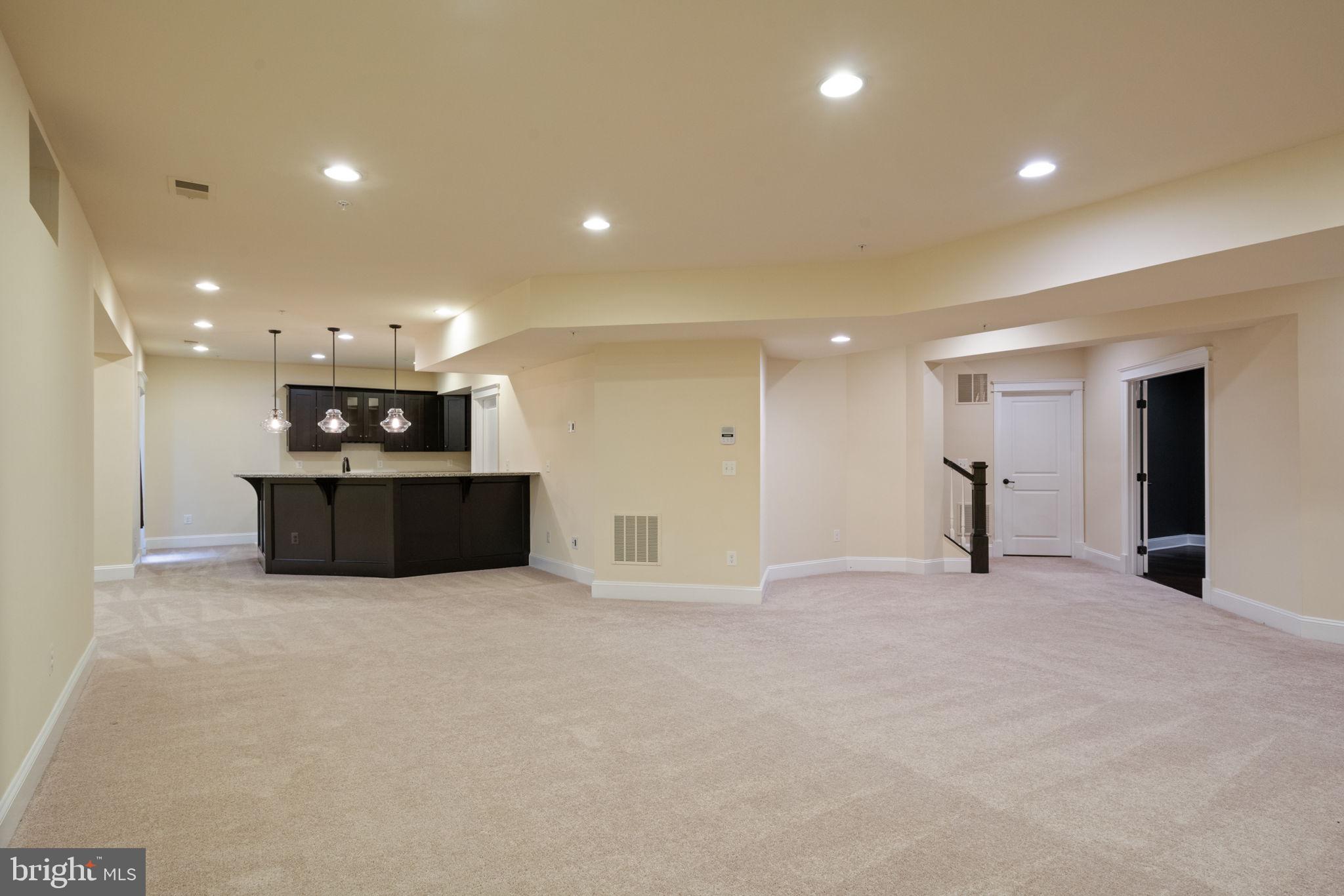 POTOMAC SHORES - Residential