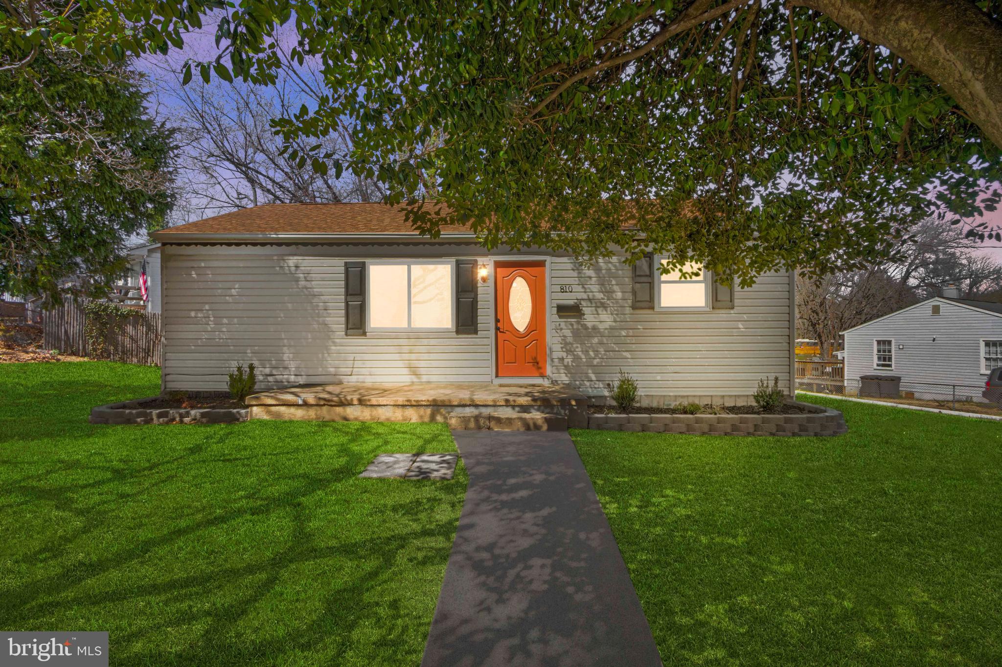 810 GARFIELD ROAD