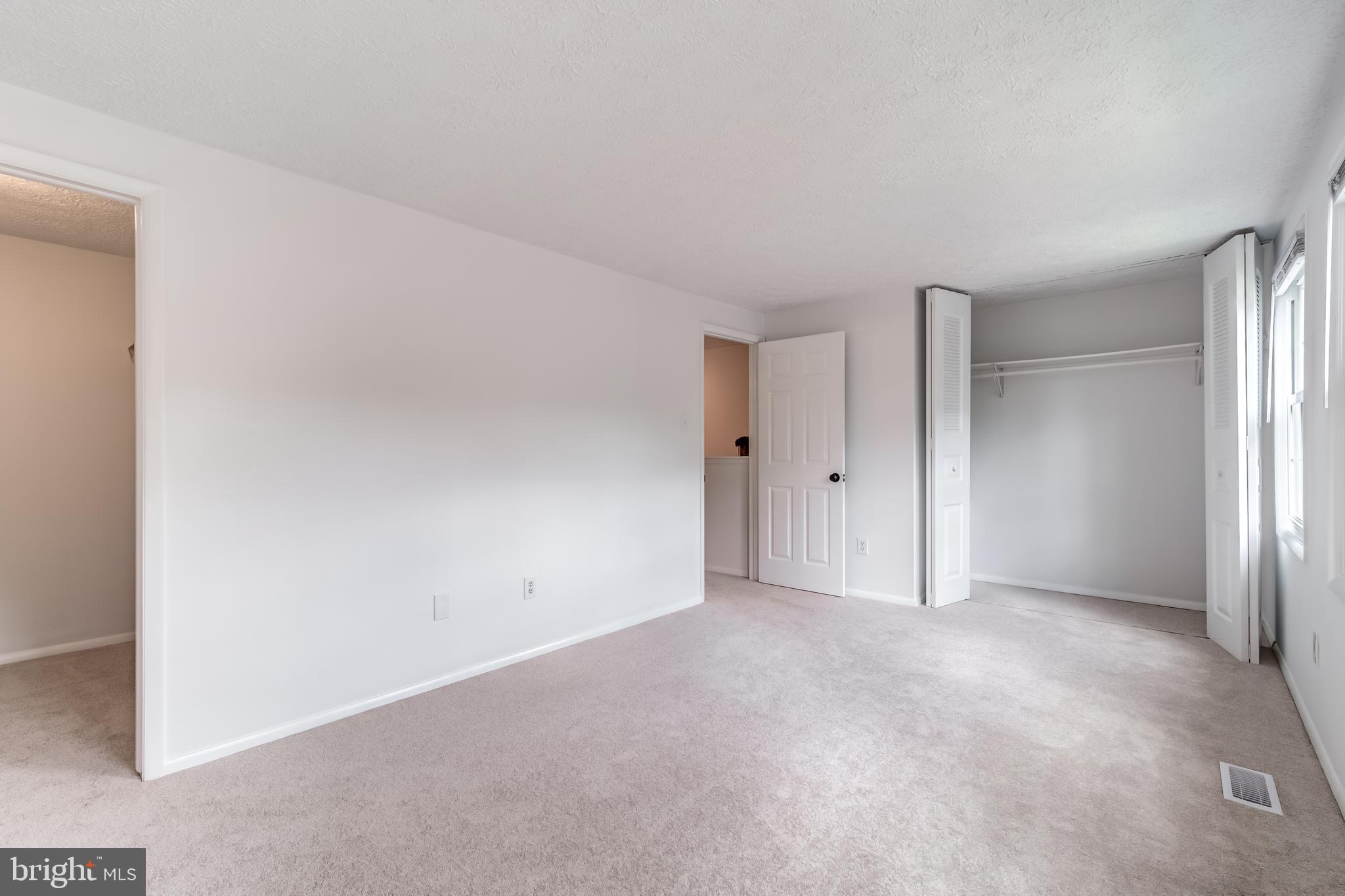 NEWINGTON FOREST - Residential