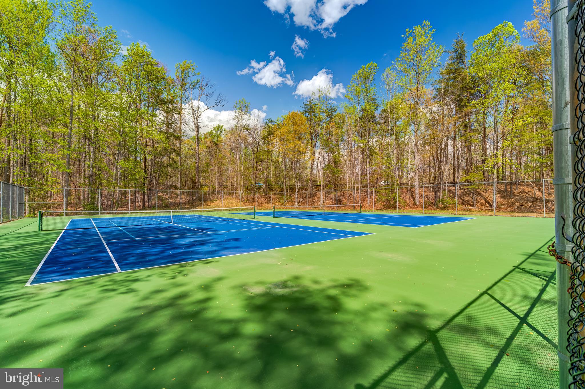 NEWINGTON FOREST - Residential