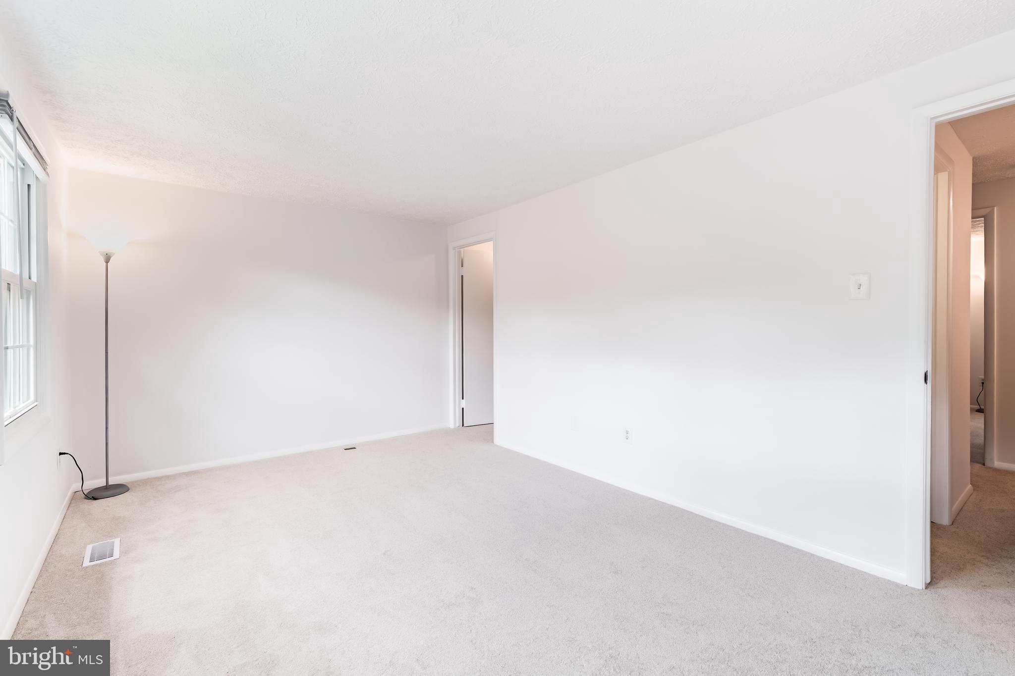 NEWINGTON FOREST - Residential