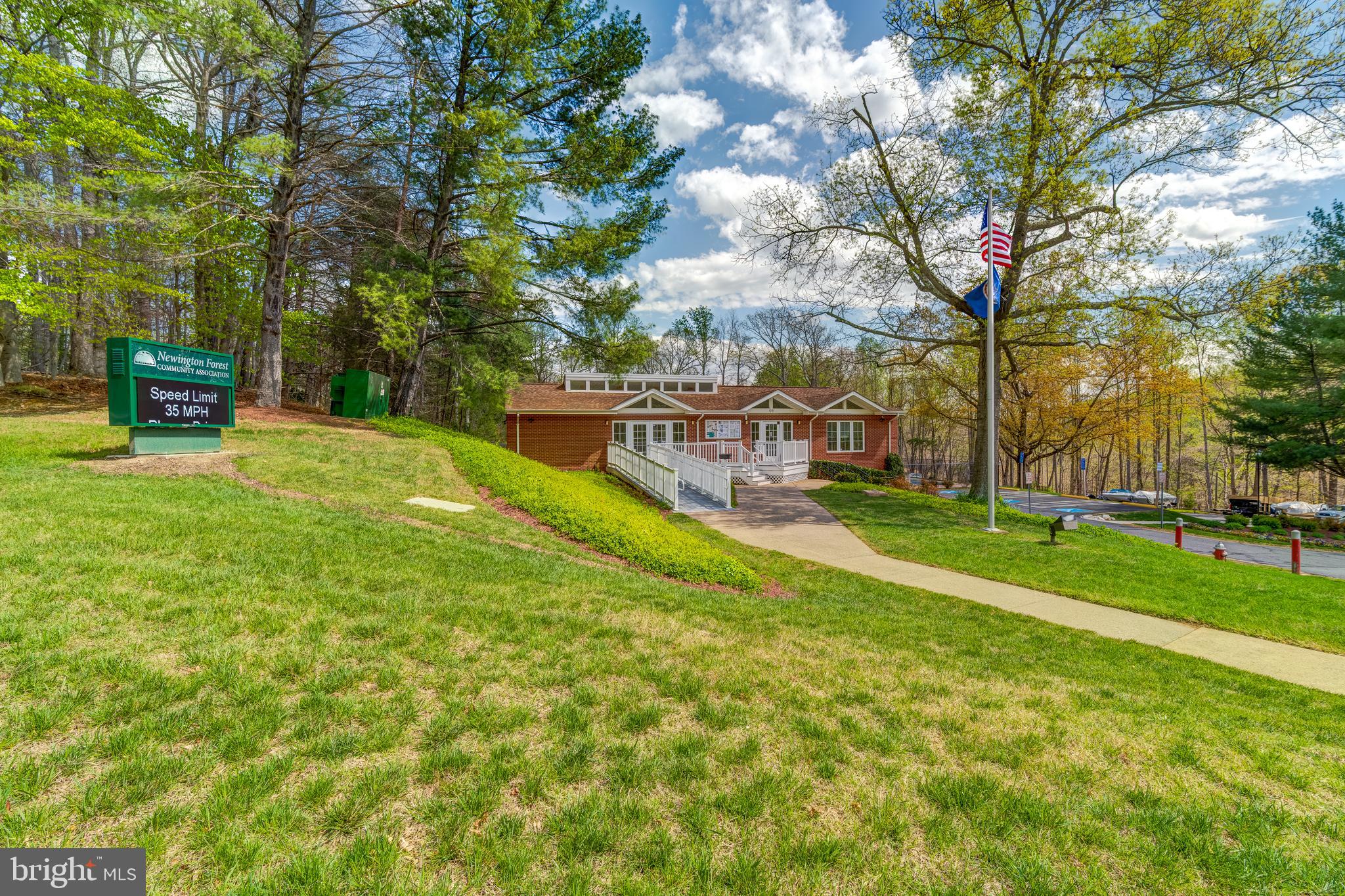 NEWINGTON FOREST - Residential