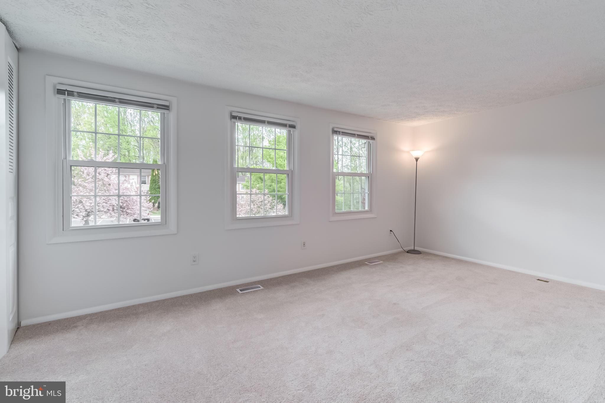 NEWINGTON FOREST - Residential