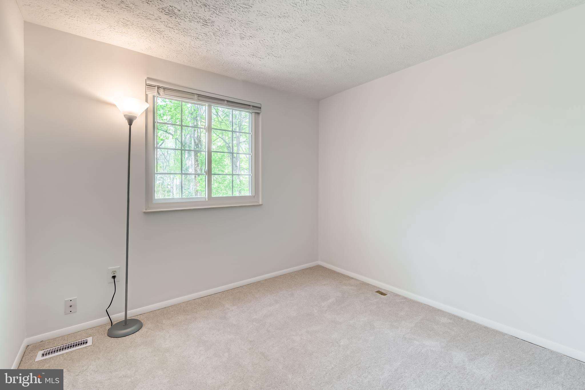 NEWINGTON FOREST - Residential