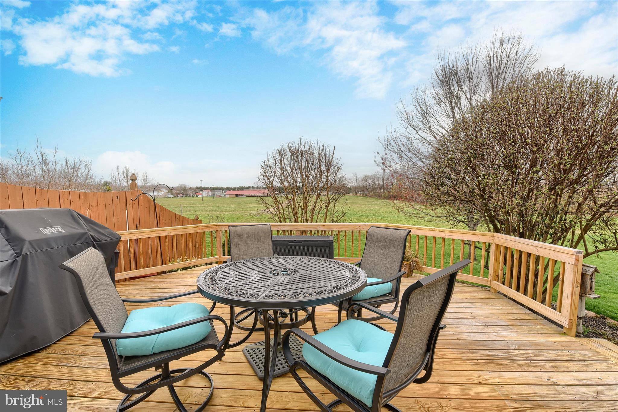 SOUTHFIELD CROSSING - Residential