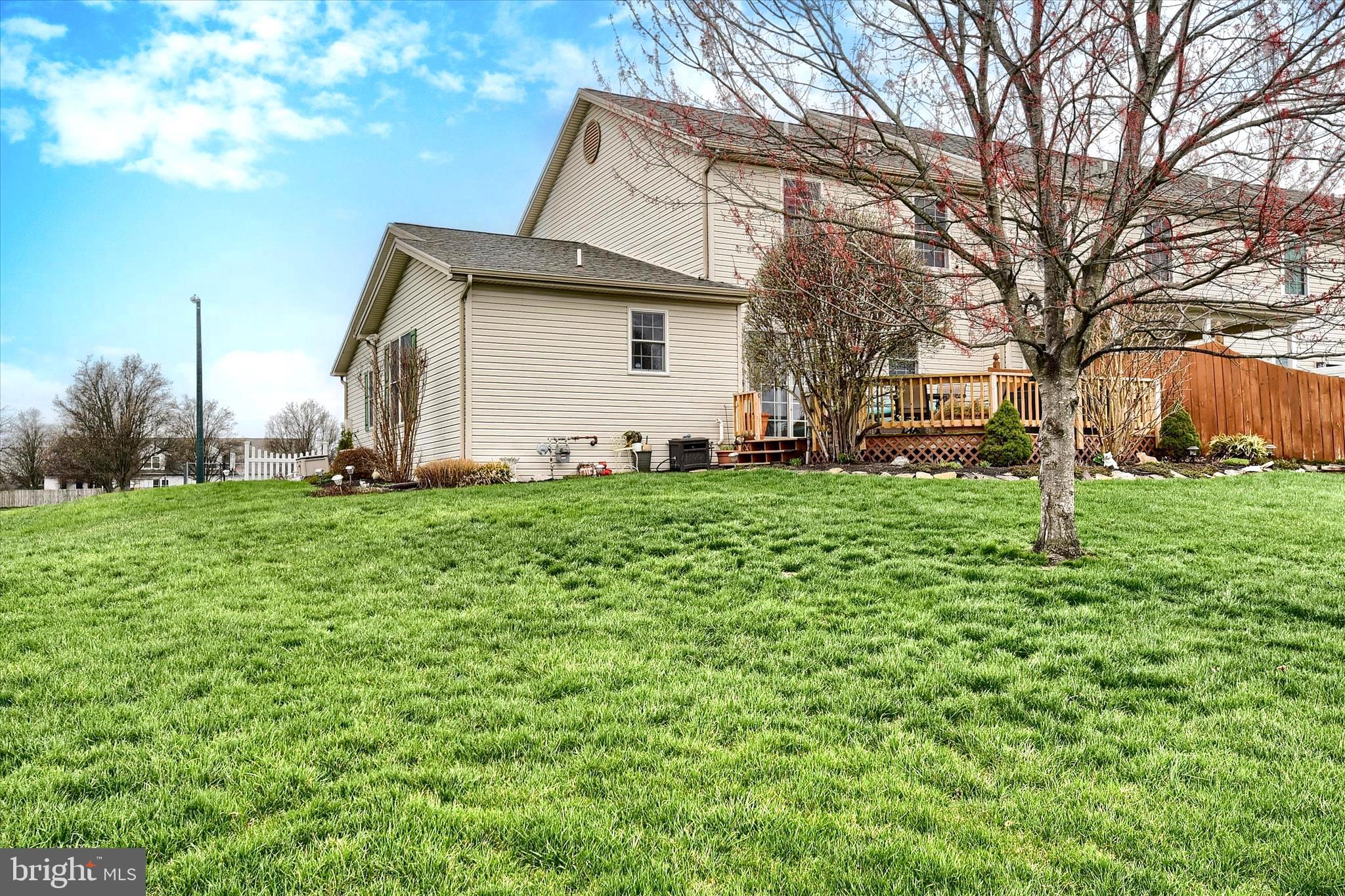 SOUTHFIELD CROSSING - Residential