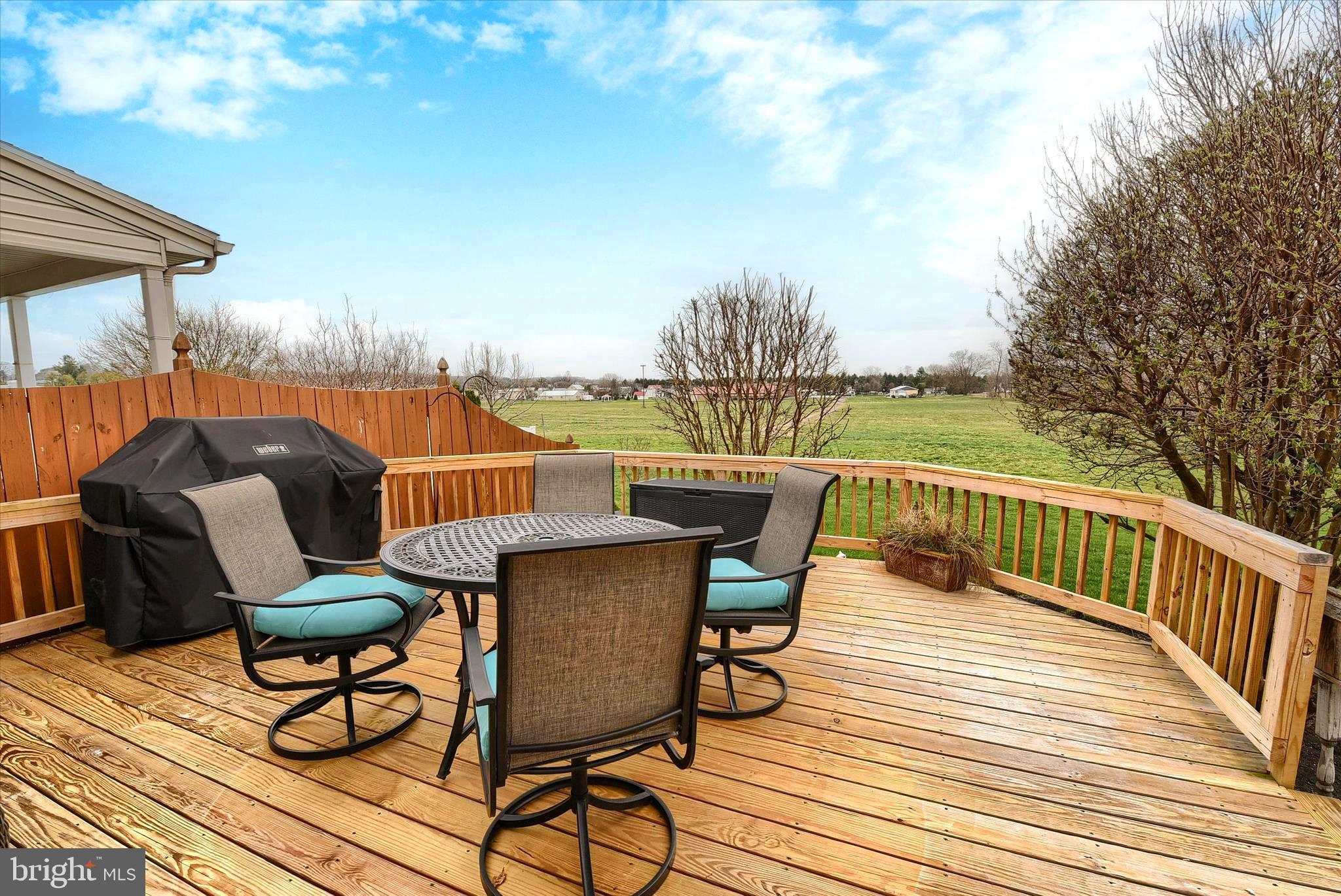 SOUTHFIELD CROSSING - Residential