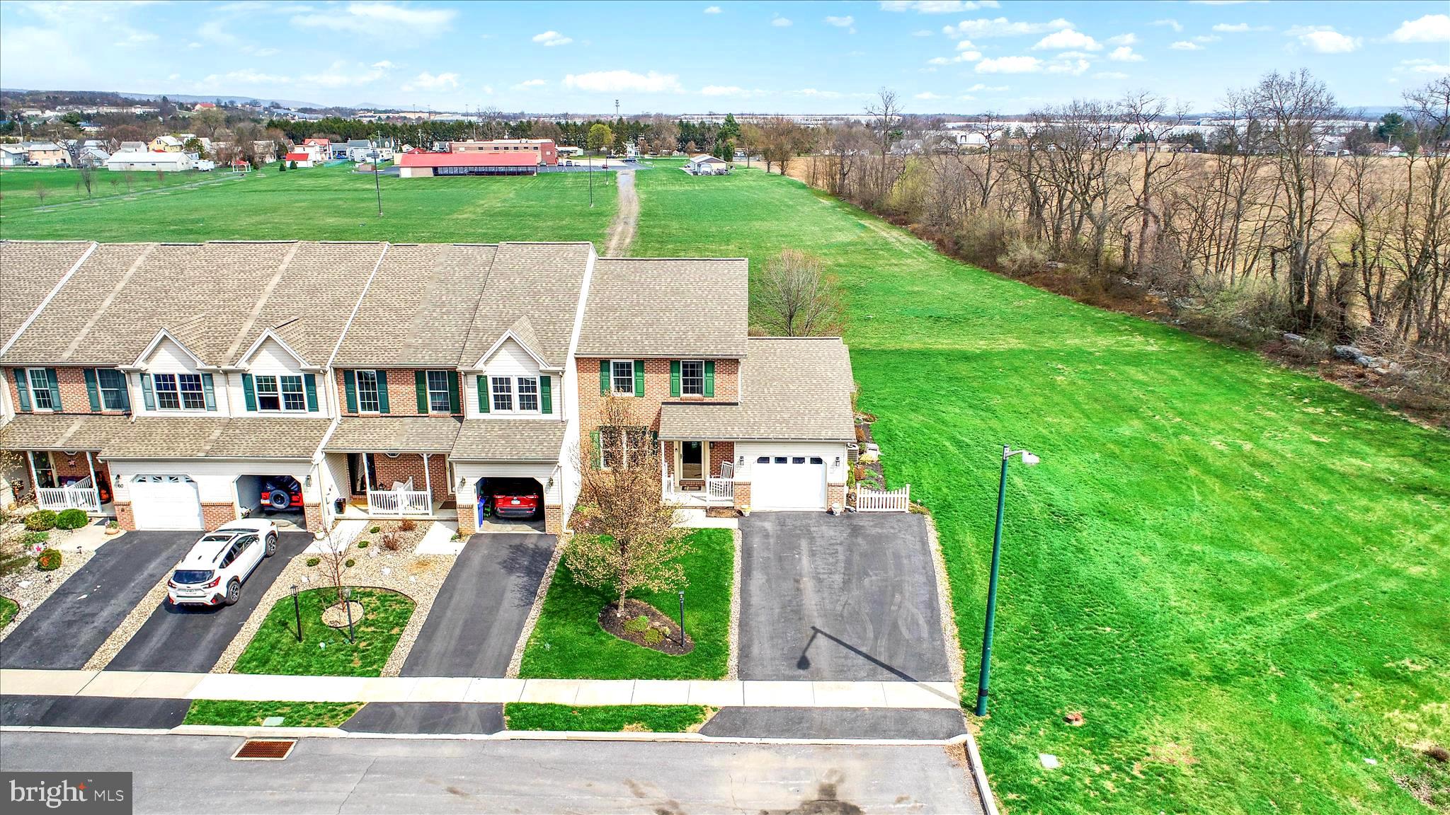 SOUTHFIELD CROSSING - Residential