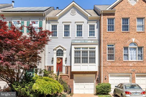 6625 FROST LAKE LANE ALEXANDRIA VA 22315