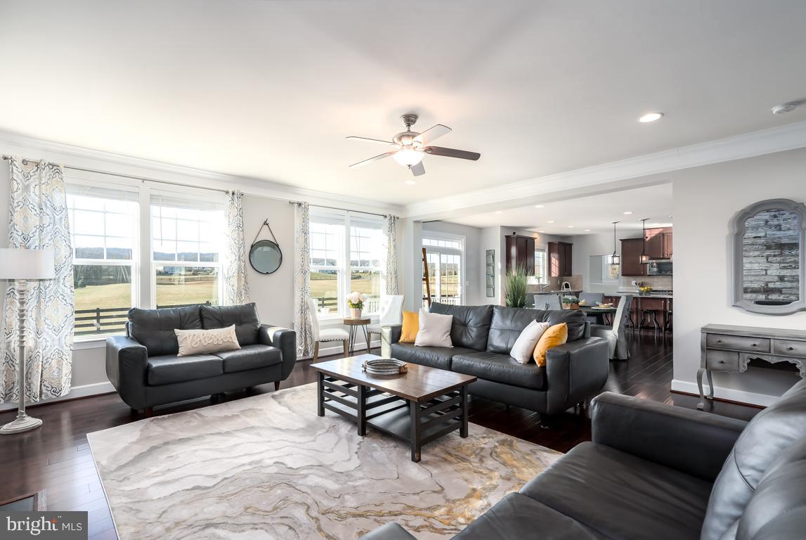 HISTORIC SELMA ESTATES - Residential