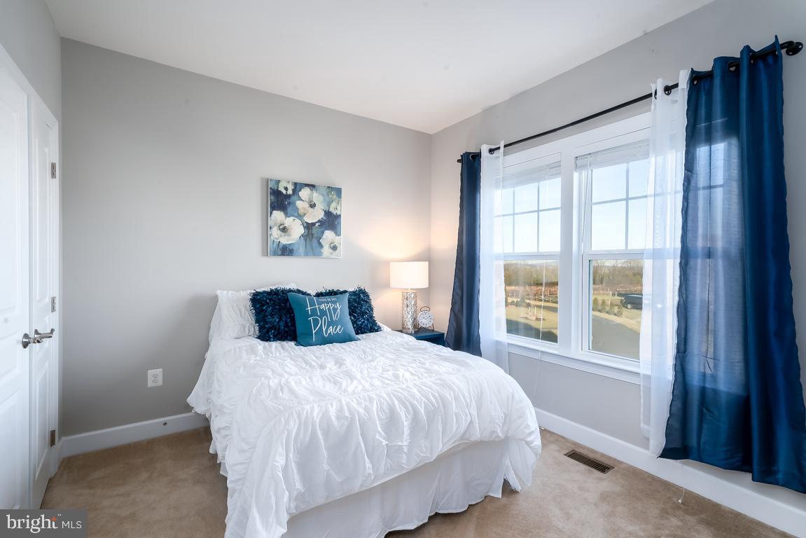 HISTORIC SELMA ESTATES - Residential