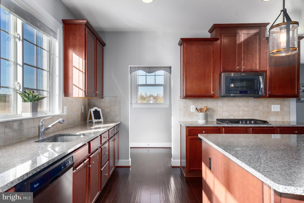 HISTORIC SELMA ESTATES - Residential