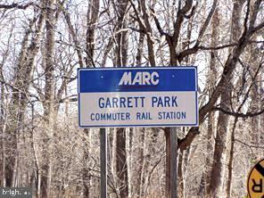 PARKSIDE CONDOMINIUMS - Residential