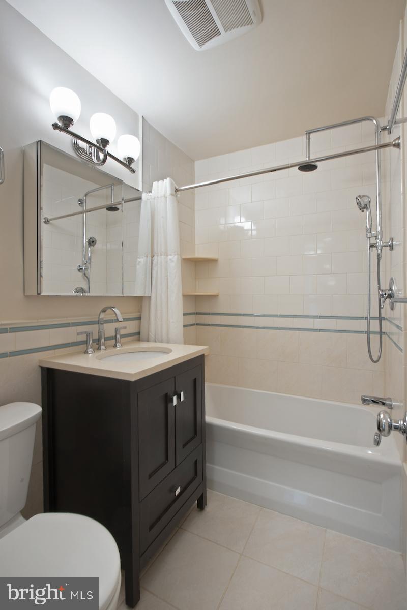 PARKSIDE CONDOMINIUMS - Residential