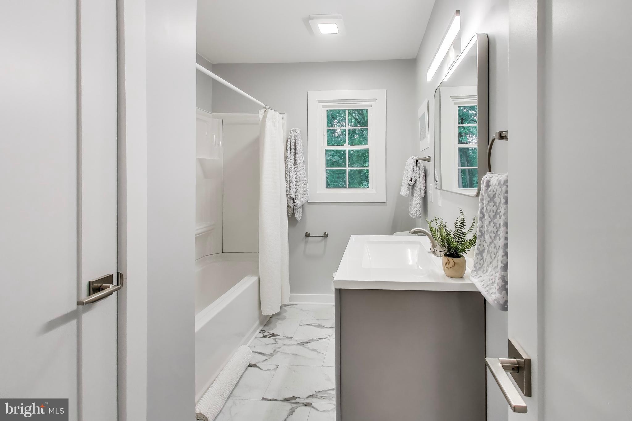 WESTGROVE - Residential