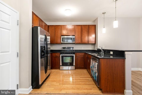 Condo For Rent - 200 W Elm Street #1106<br/> Montgomery County, CONSHOHOCKEN, PA 19428