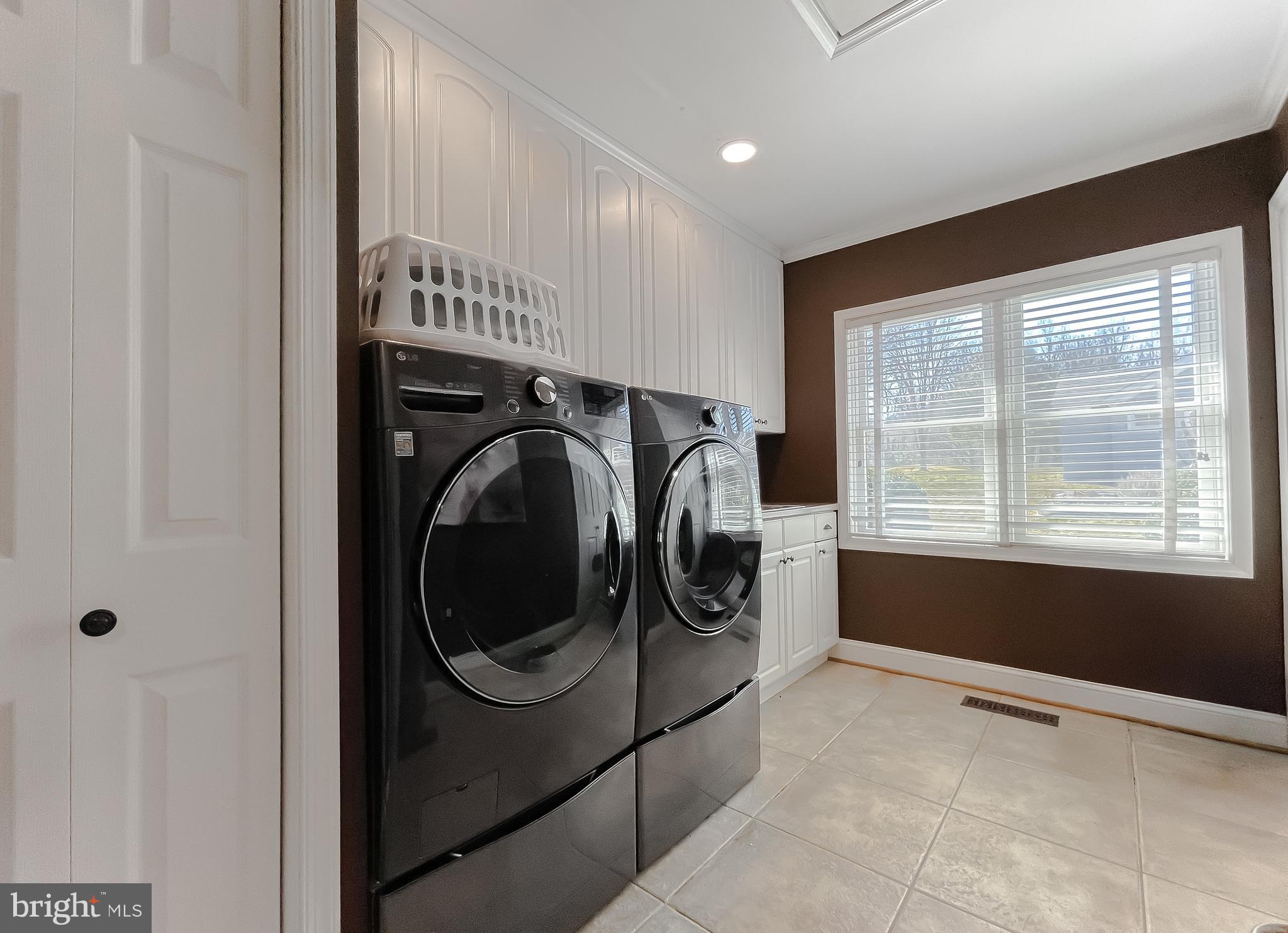 HALF PONE POINT - Residential