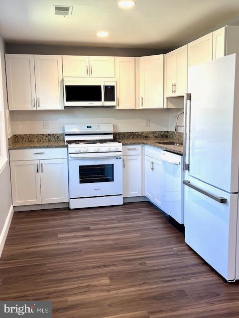 PINEWOOD HILL - Residential