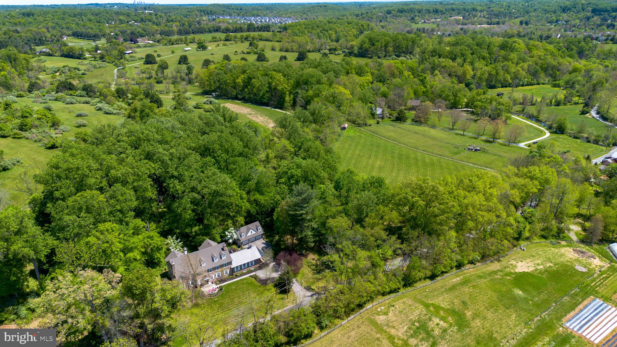 RADNOR HUNT - Residential