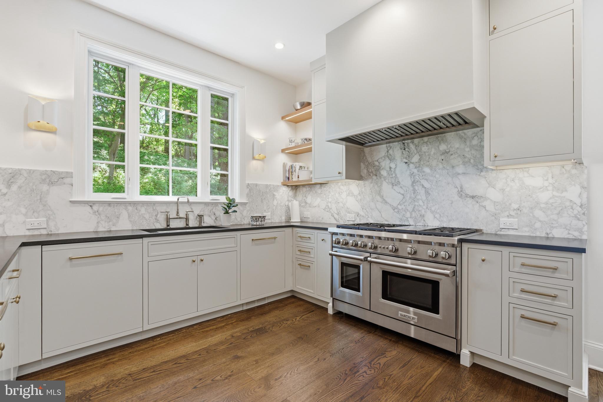 RADNOR HUNT - Residential