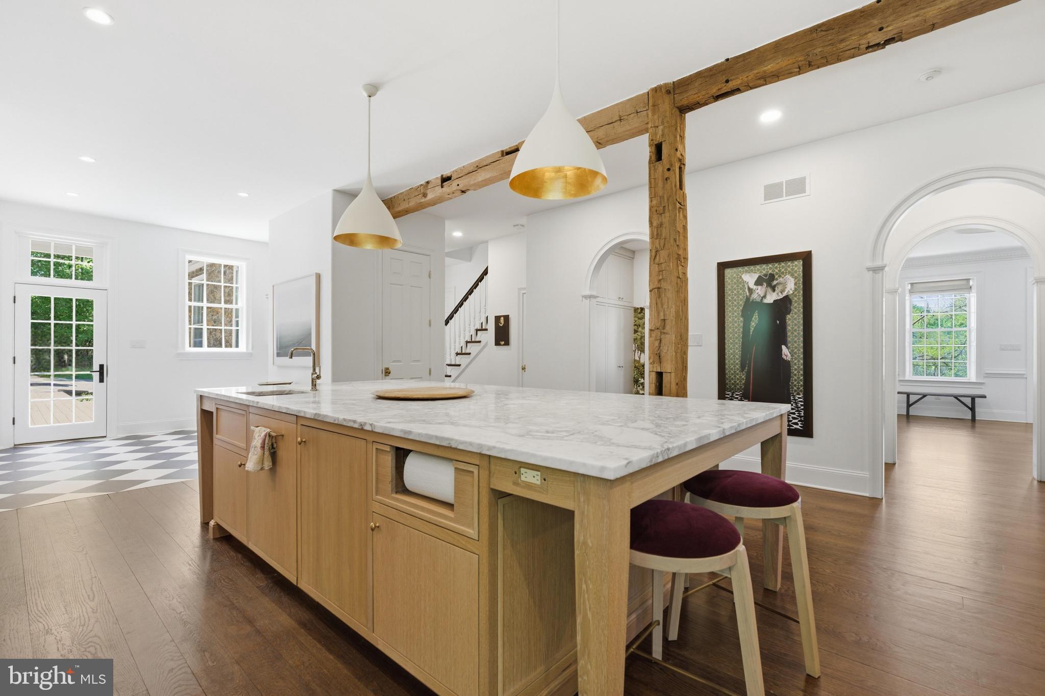 RADNOR HUNT - Residential