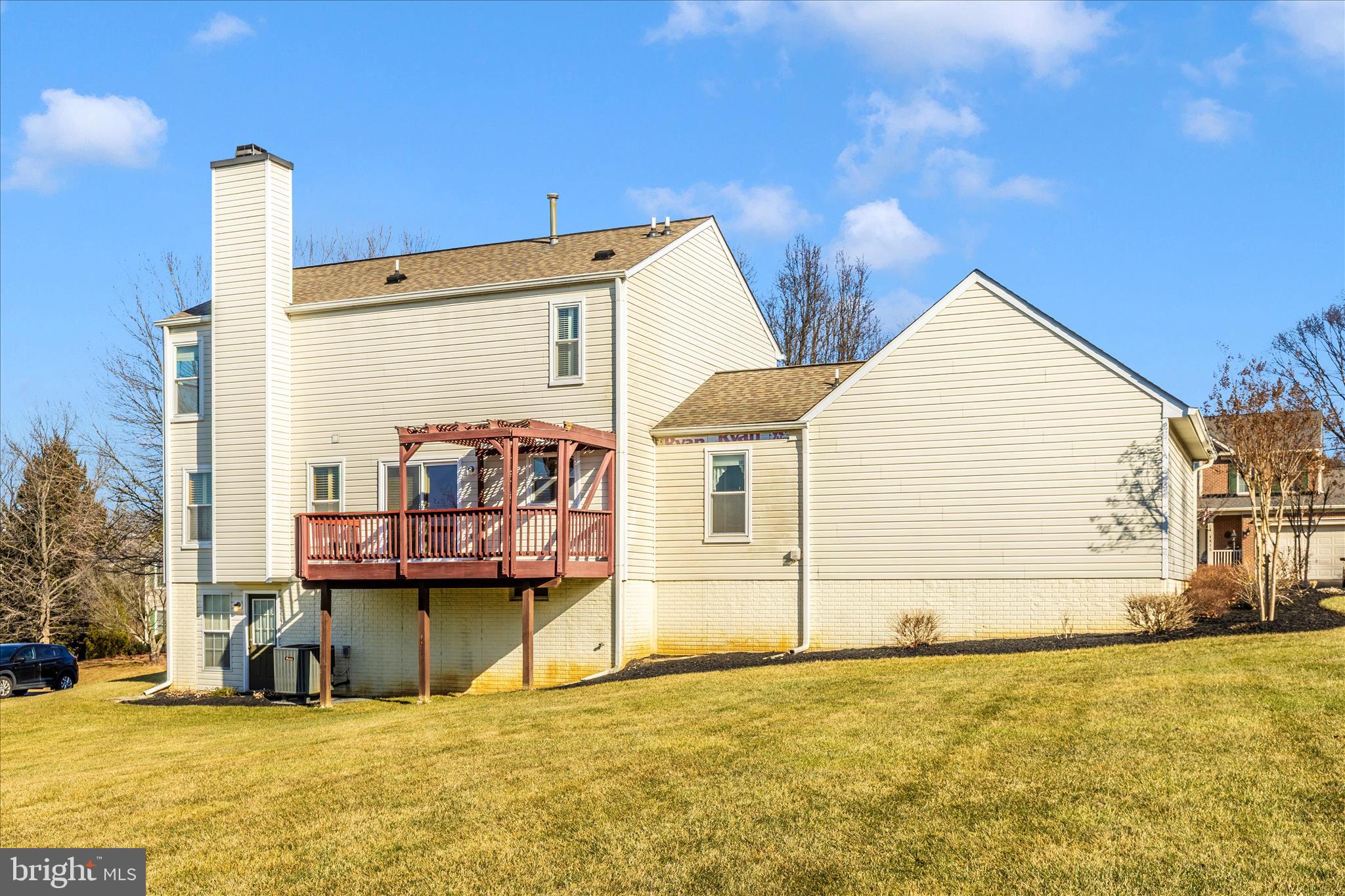 CAMBRIDGE FARMS - Residential