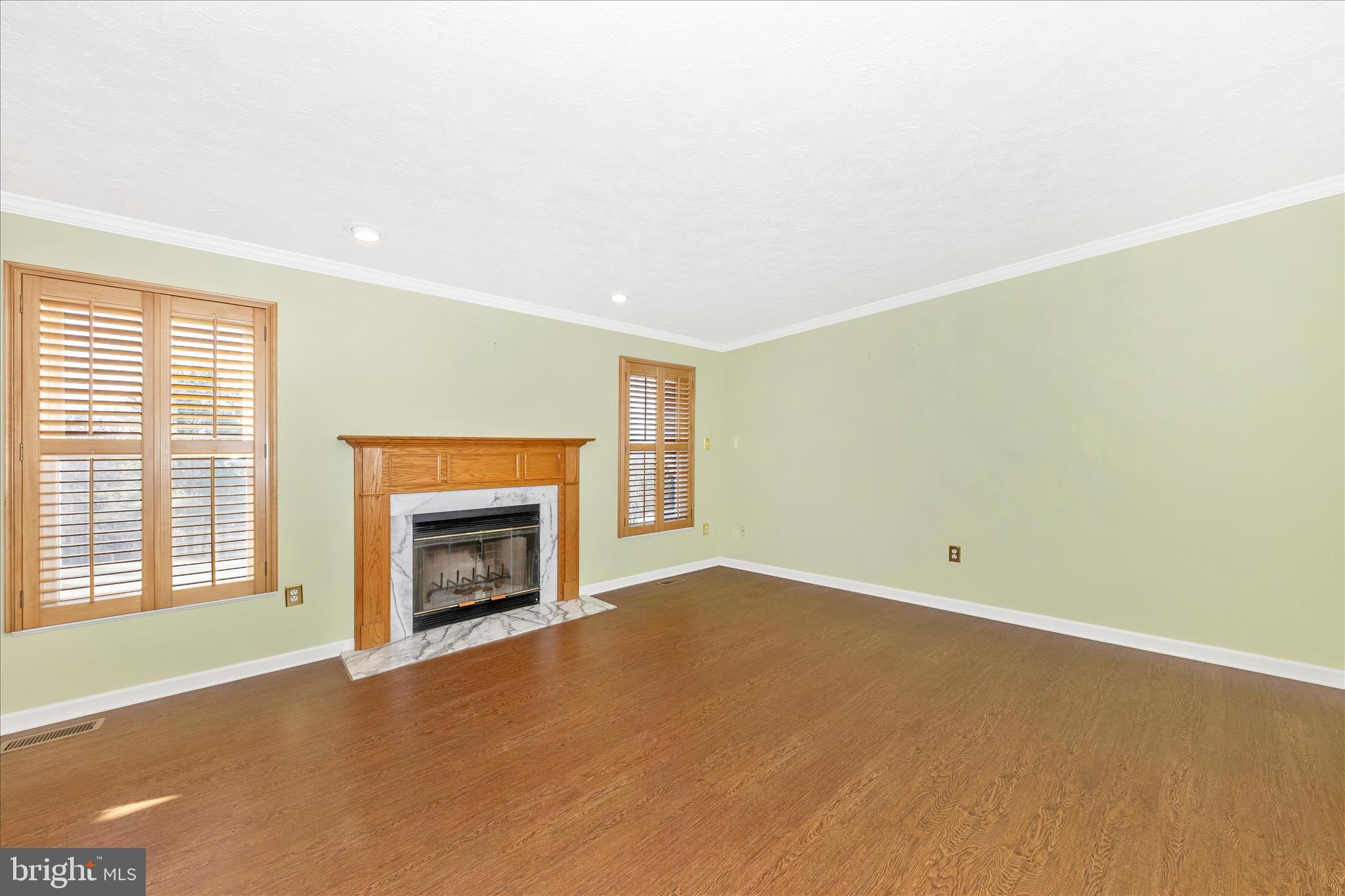 CAMBRIDGE FARMS - Residential