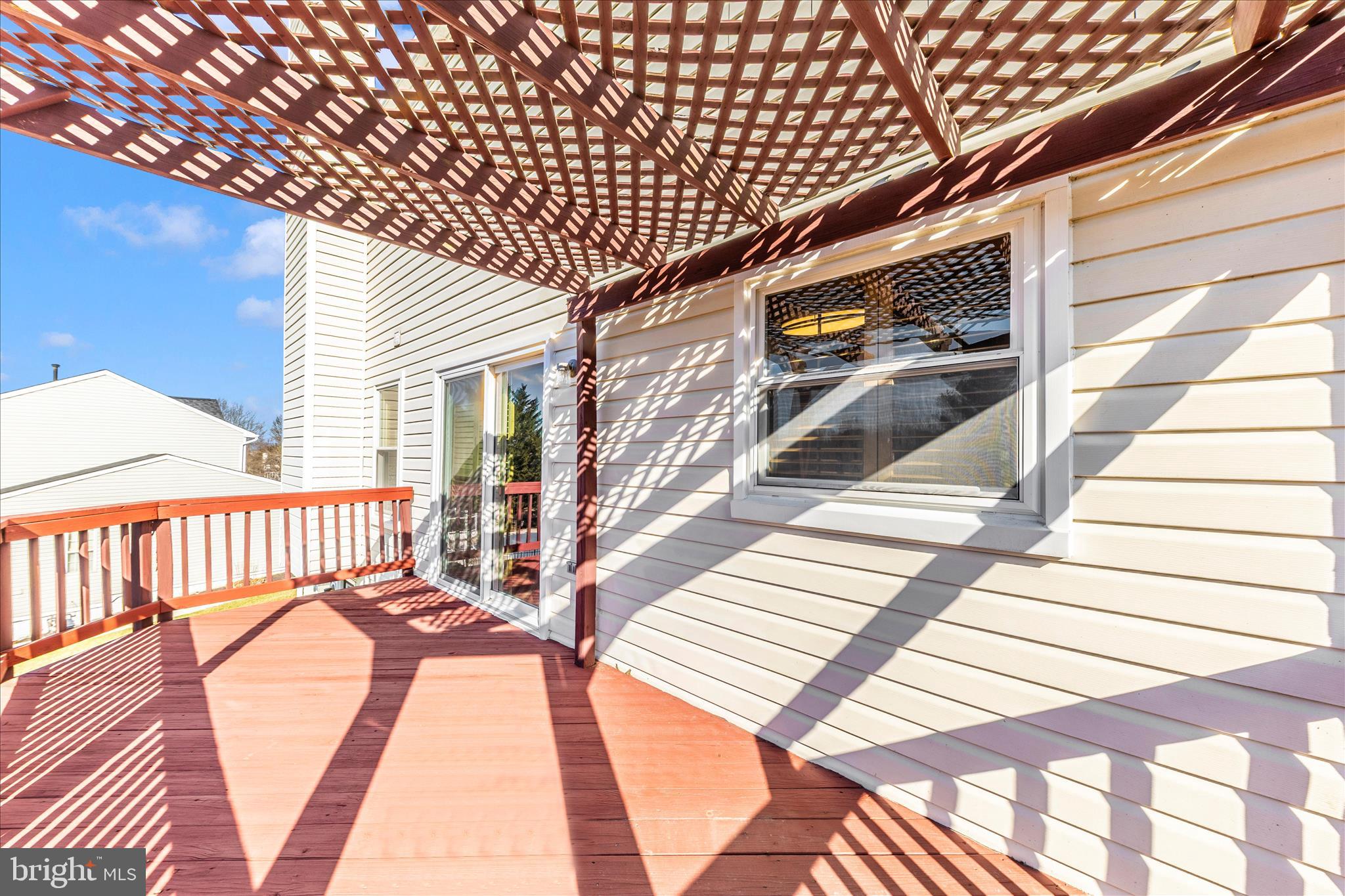 CAMBRIDGE FARMS - Residential