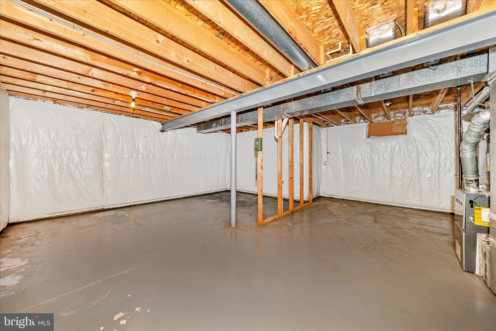 CAMBRIDGE FARMS - Residential