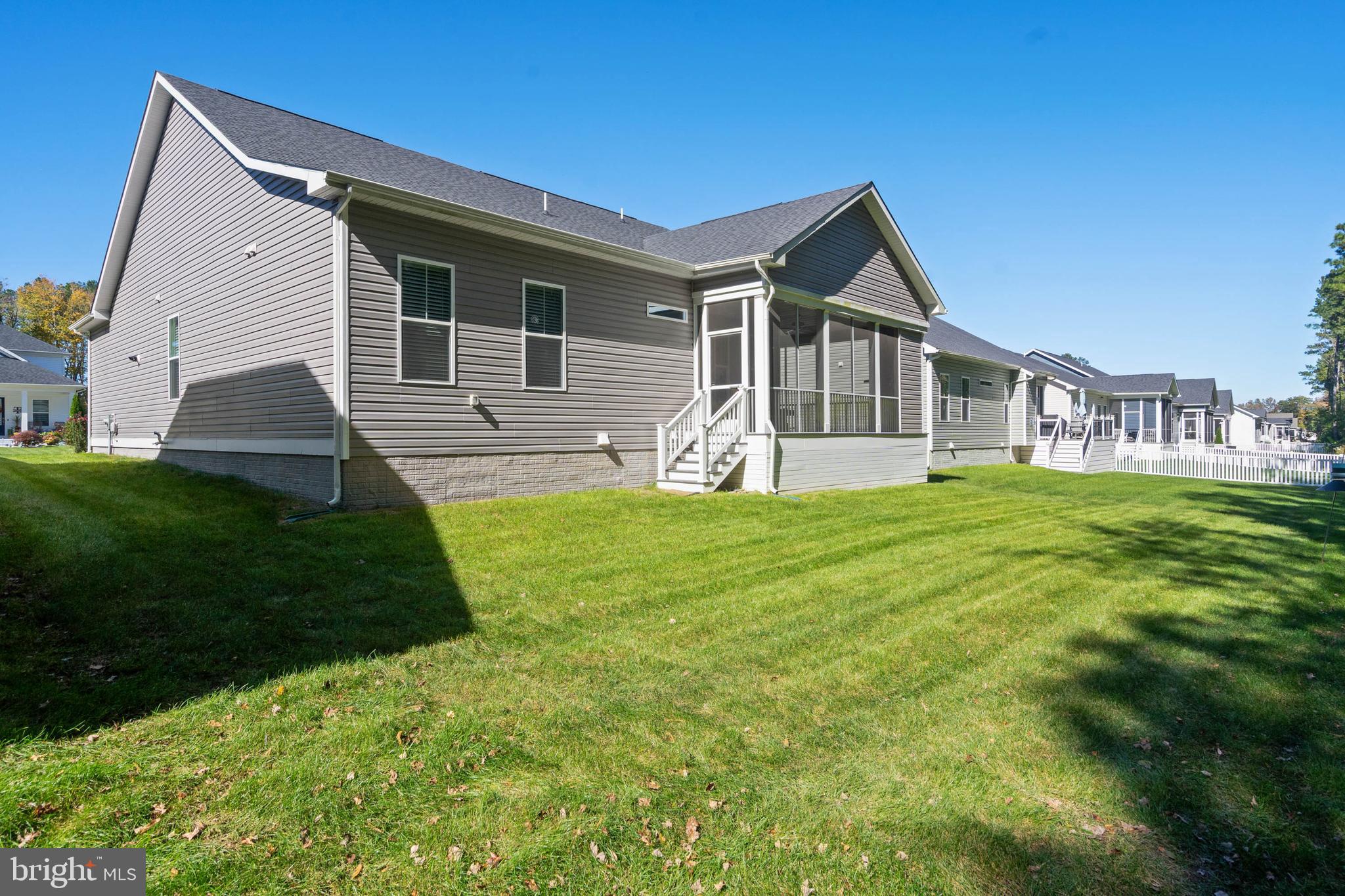 HAWTHORNE - Residential