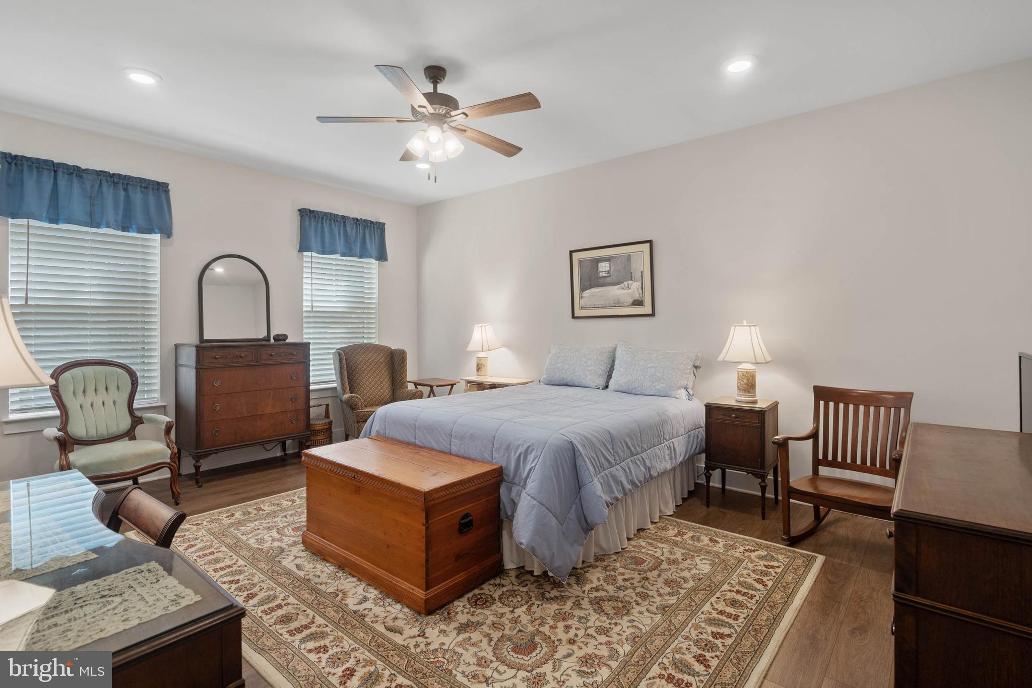 HAWTHORNE - Residential