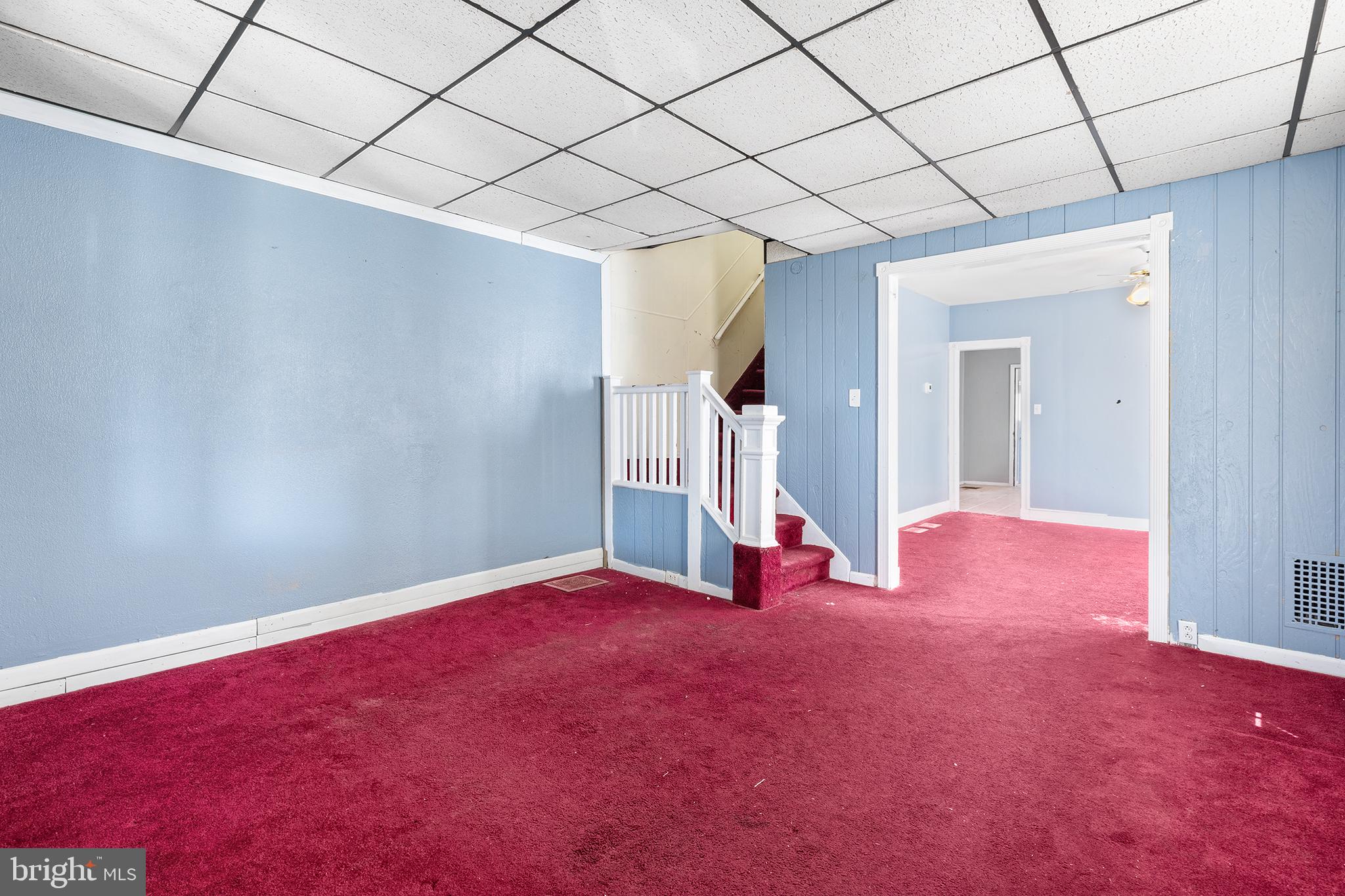 CLIFTON HEIGHTS - Residential