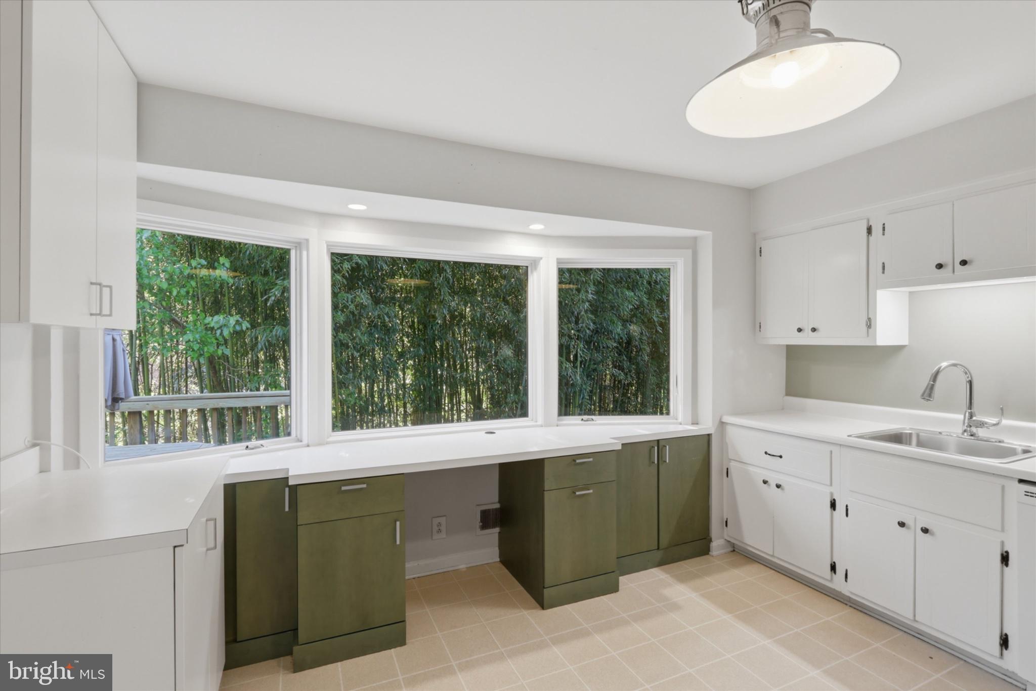 WOODHAVEN - Residential