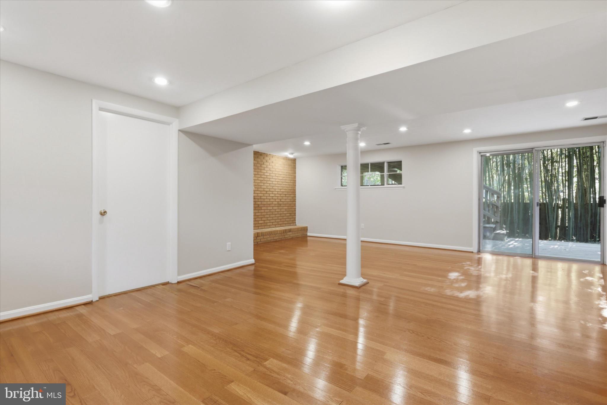 WOODHAVEN - Residential