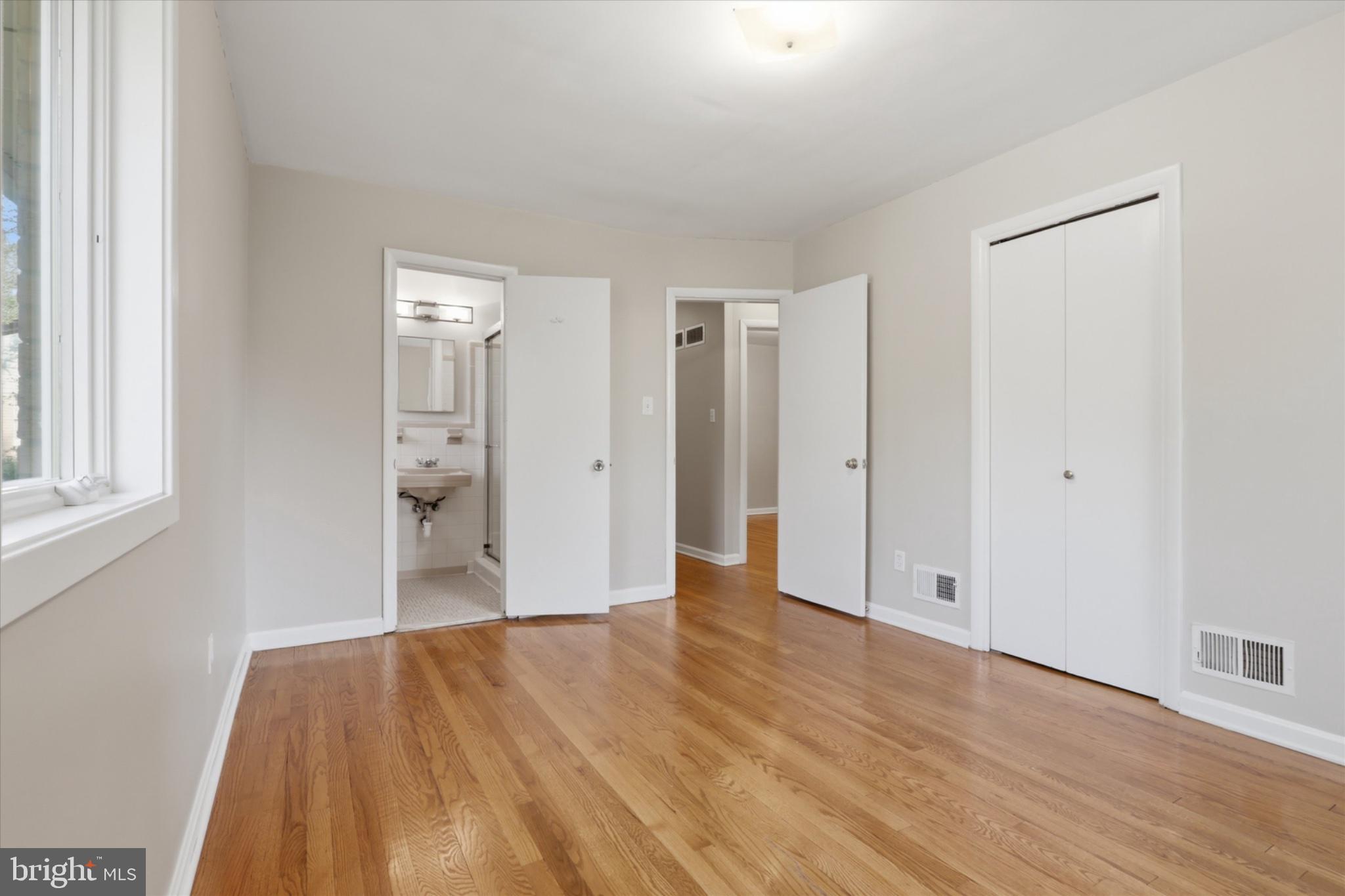 WOODHAVEN - Residential