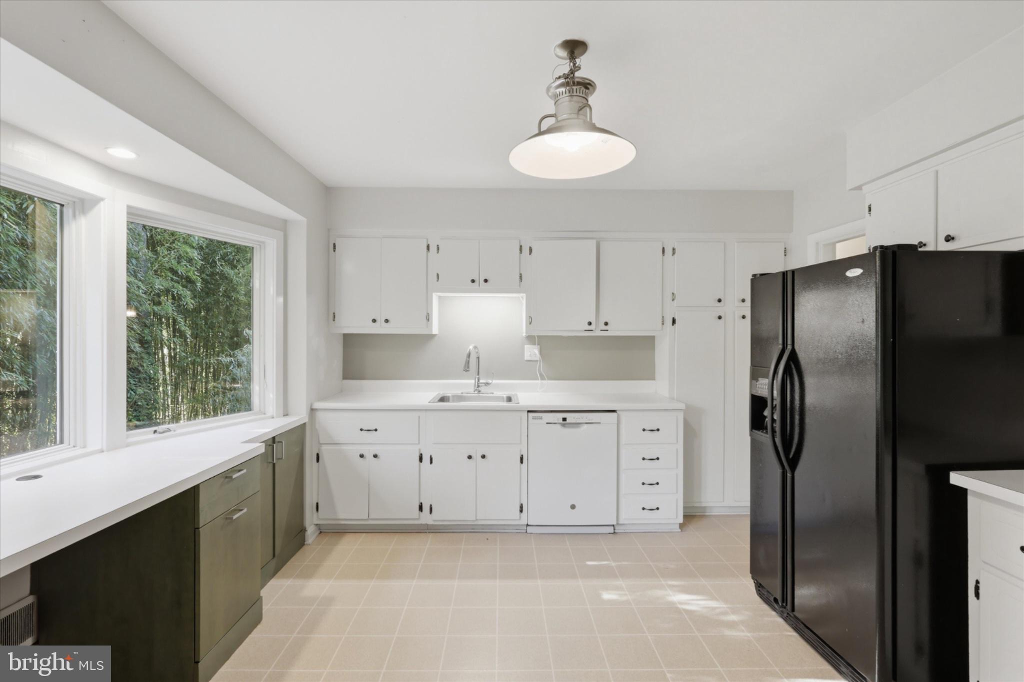 WOODHAVEN - Residential