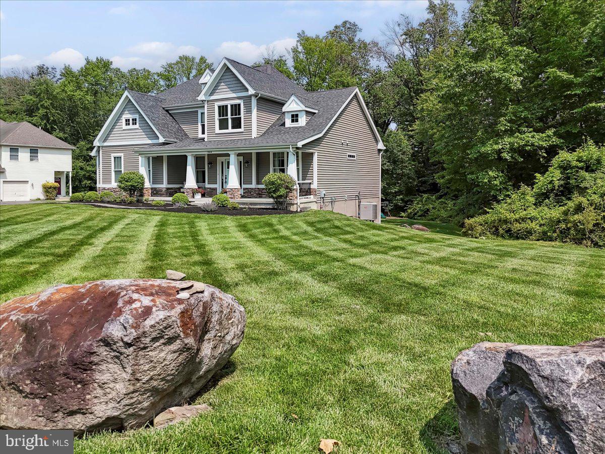 LAUGHEAD LANE - Residential