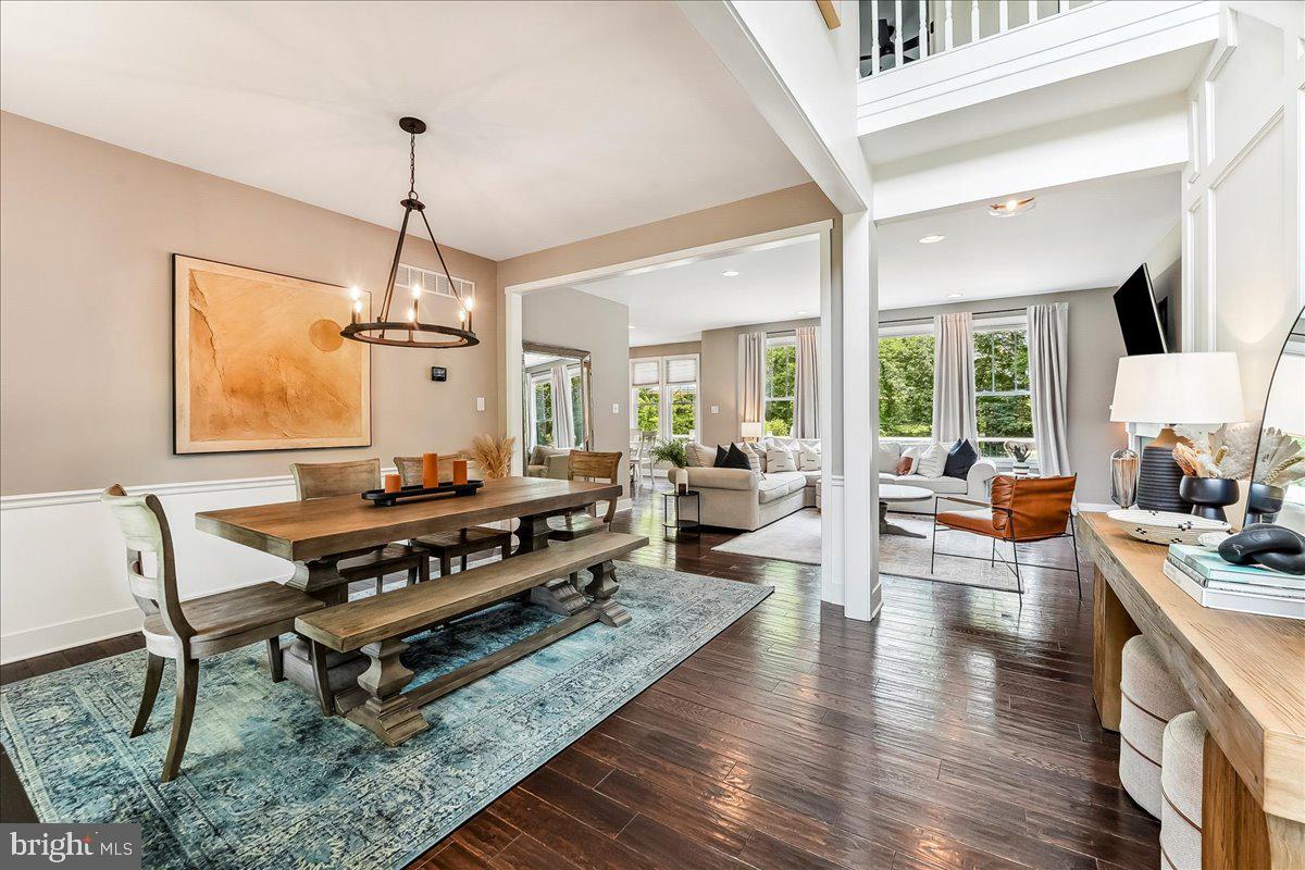 LAUGHEAD LANE - Residential